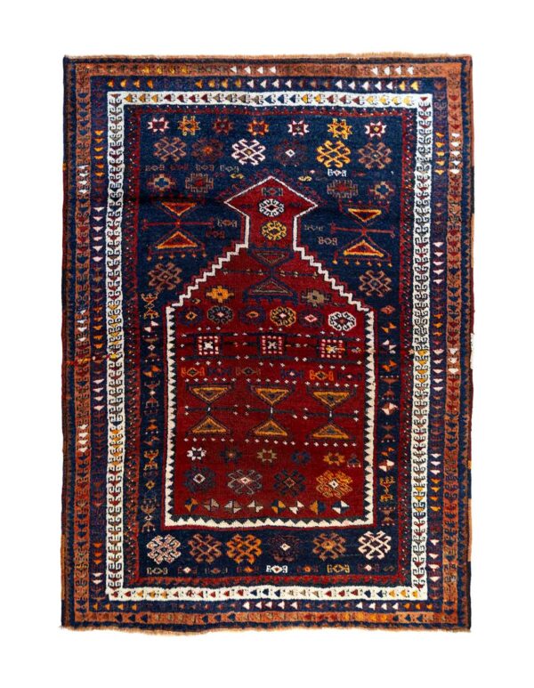 LOT.12 Antik Cihanbeyli Halısı 120+ Yaş 105 x 146 cm