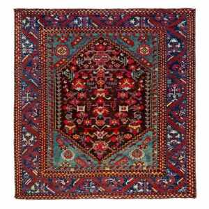 LOT.24 Antik Kula Halısı 110+ Yaş 147 x 163 cm