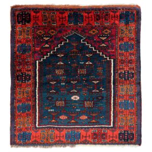 LOT.56 Antik Cihanbeyli Halısı 19. Yüzyıl 137 x 118 cm