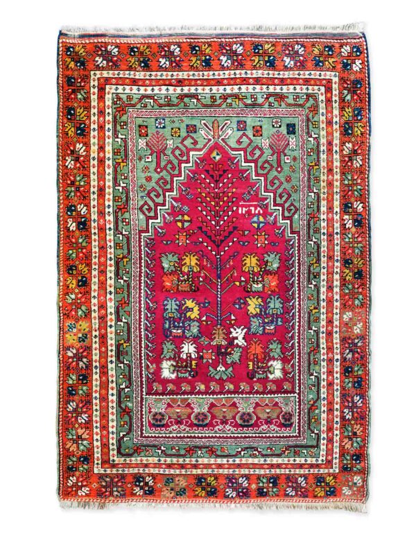 LOT.146 Antik Tarihli Mihaliç Halısı 19. Yüzyıl Ortası 118 x 186 cm